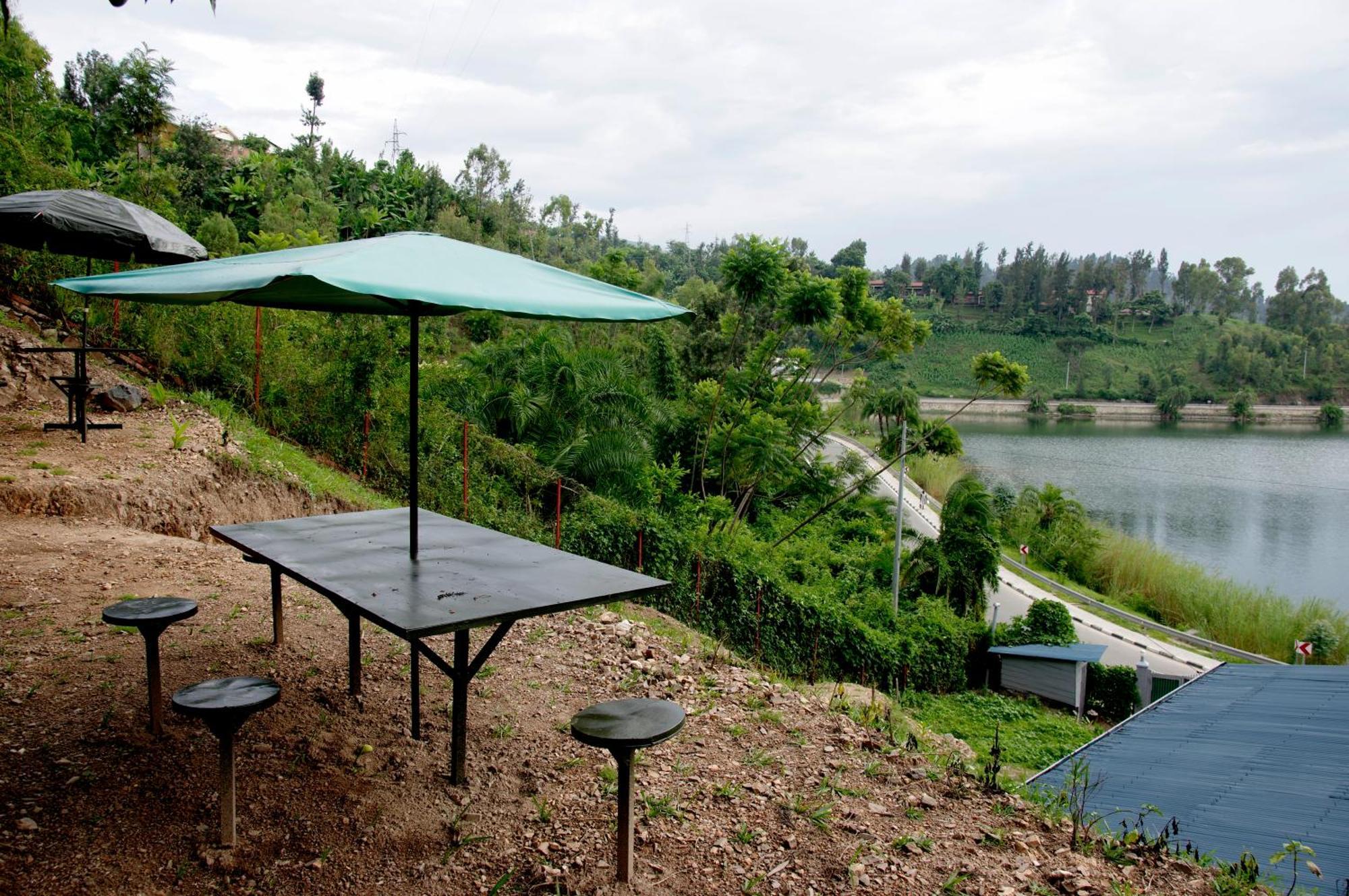 Spa Shallum Kibuye Exterior photo